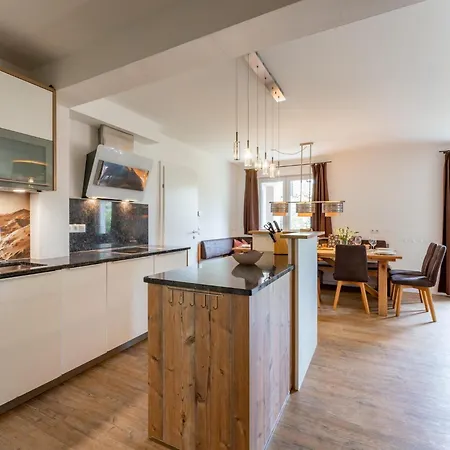 Miranda I Τσελ αμ Ζέε