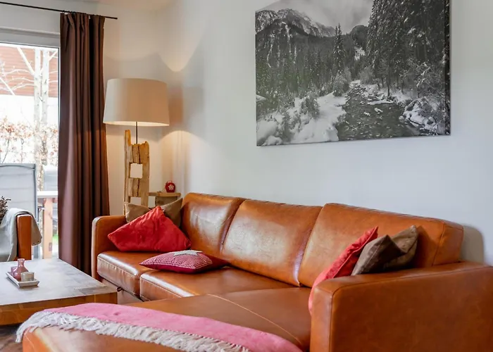 Miranda I Apartment *